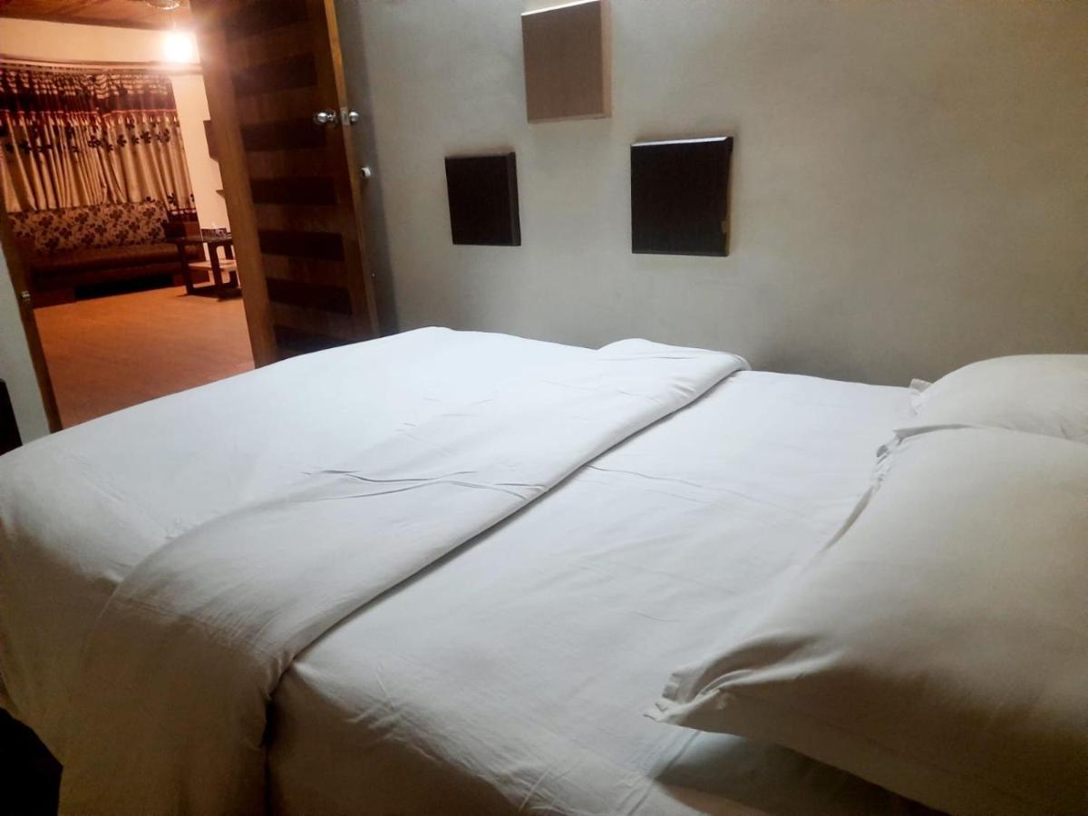 Richmond Hotel シレット エクステリア 写真