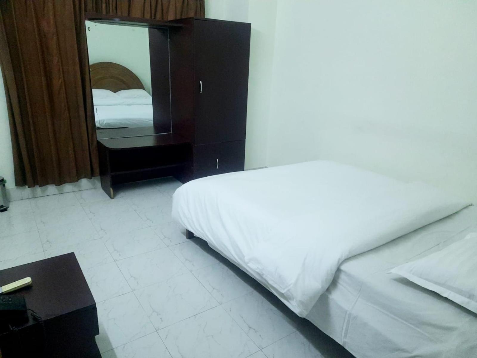 Richmond Hotel シレット エクステリア 写真